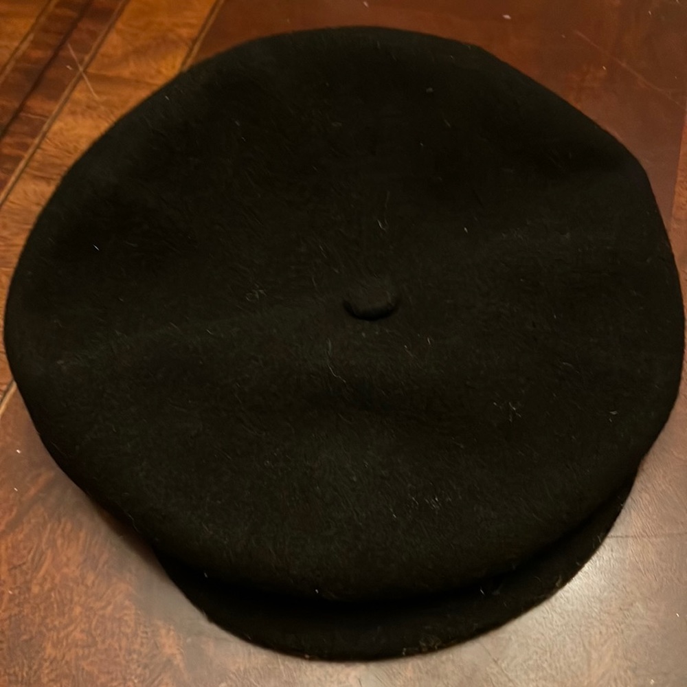Kangol Wool Flat Cap with Button (Drivers Cap)